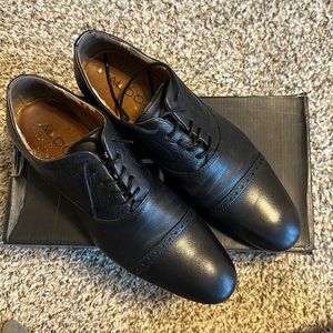Black Men’s oxfords